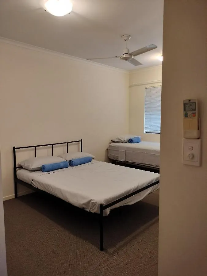 3 Bedroom 2 Bath Apartment In Cairns Queensland
