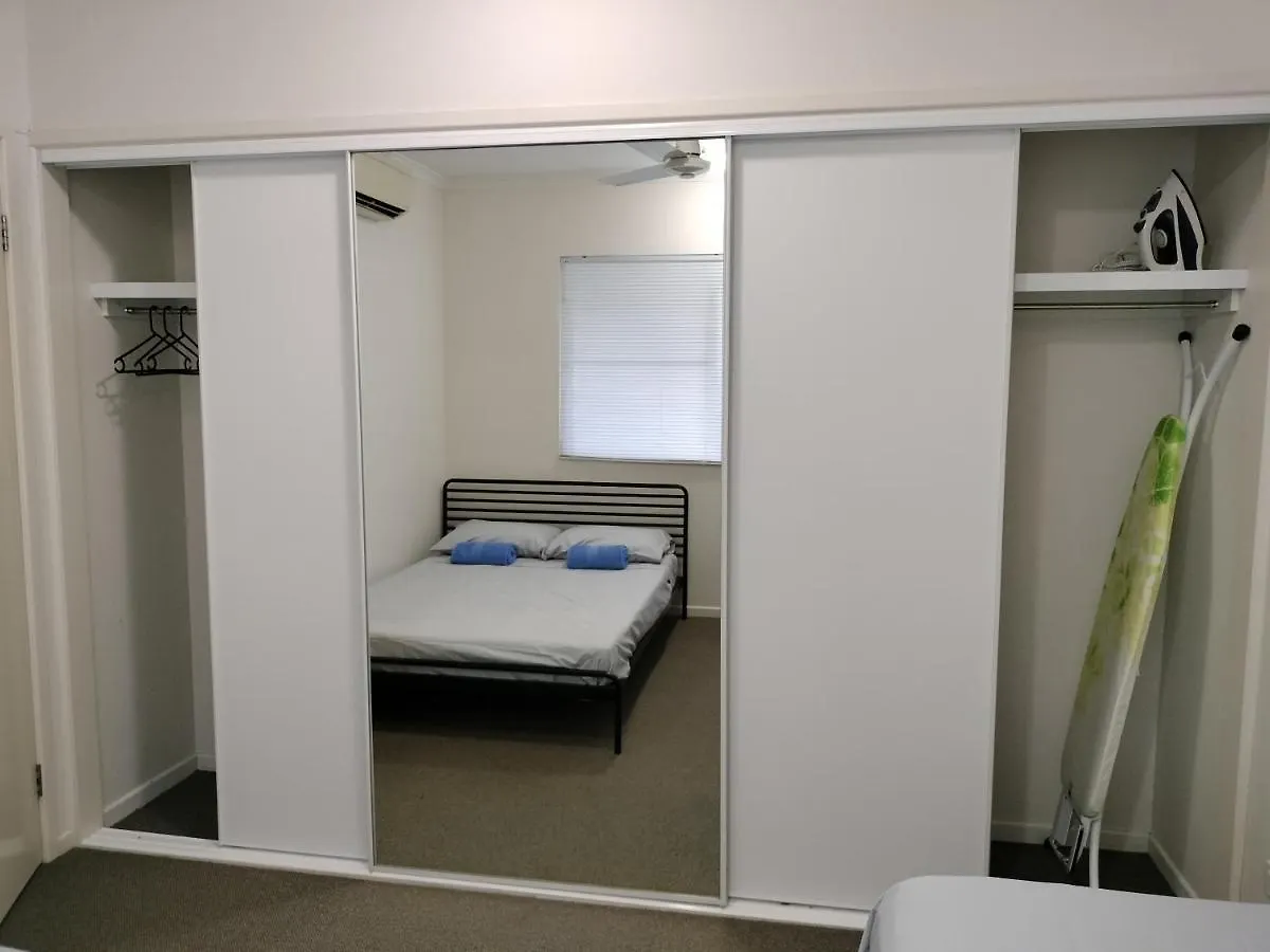 3 Bedroom 2 Bath Apartment In Cairns Queensland